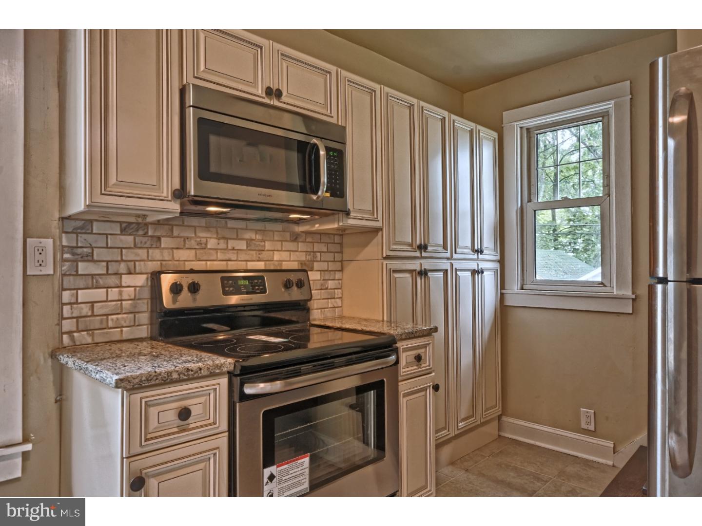 147 Cornell Road Audubon, NJ 08106 - Photo 10 of 24 Gallery Image 10