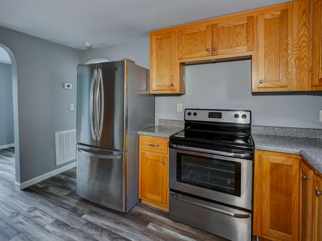 679 Piney Flats Road Piney Flats, TN 37686 - Photo 11 of 25 4C75CA0D-52EA-4962-9098-C07AFA509A8E