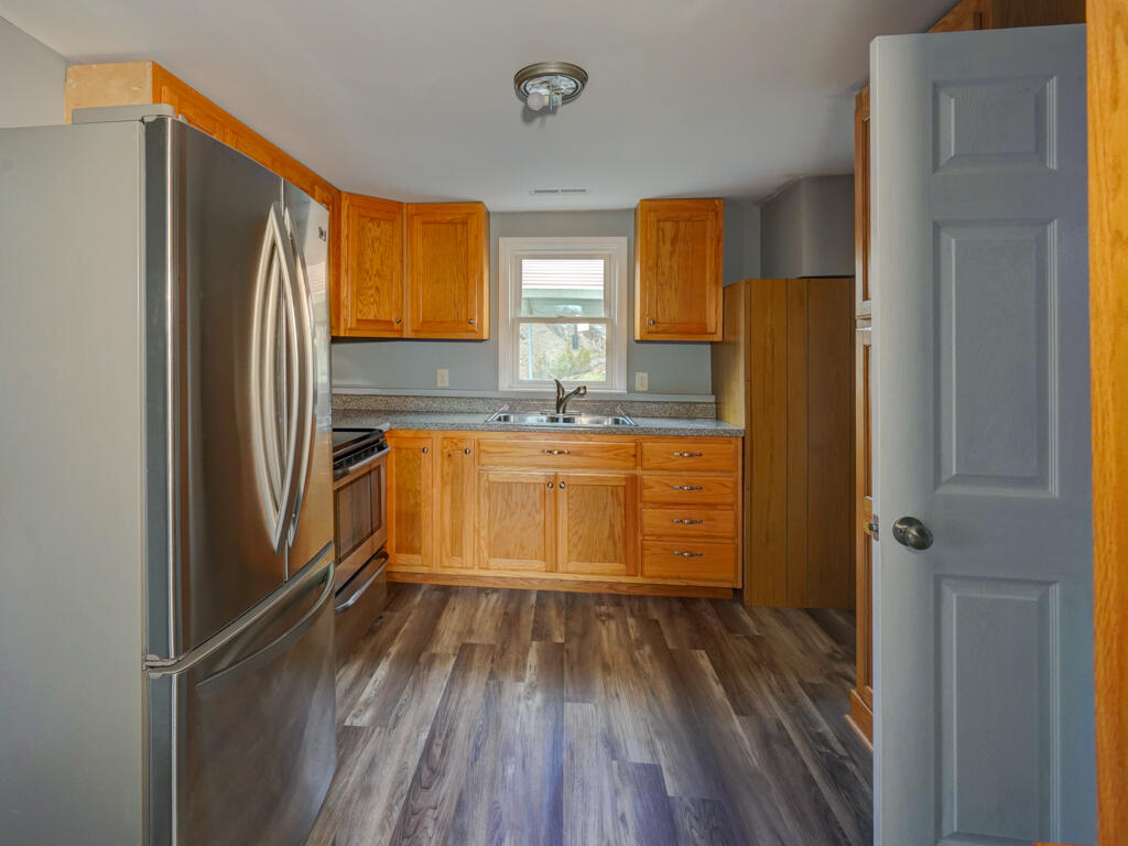 679 Piney Flats Road Piney Flats, TN 37686 - Photo 12 of 25 1A7554FC-730E-443B-A140-E34336550D9B