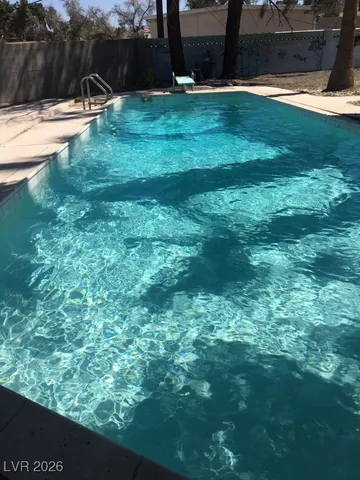 $1,950 | 4560 Rancho Hills Drive, Las Vegas, NV 89119