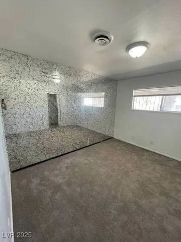 $2,200 | 4560 Rancho Hills Drive, Las Vegas, NV 89119
