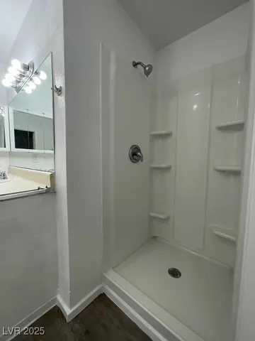 $2,200 | 4560 Rancho Hills Drive, Las Vegas, NV 89119