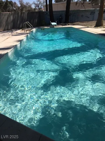 $2,200 | 4560 Rancho Hills Drive, Las Vegas, NV 89119