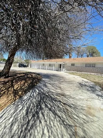 $2,150 | 4560 Rancho Hills Drive, Las Vegas, NV 89119