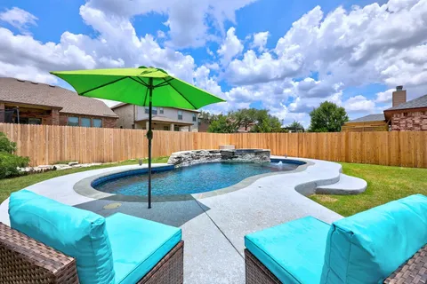 $515,000 | 1236 Yellow Iris Road, Leander, TX 78641