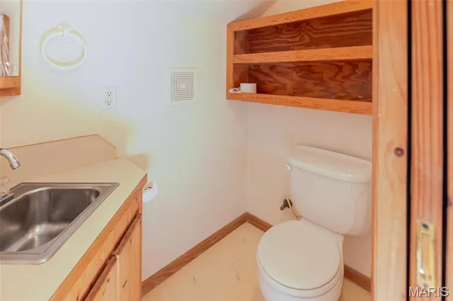 $95,500 | 2705 Gerson Avenue, Godfrey, IL 62002