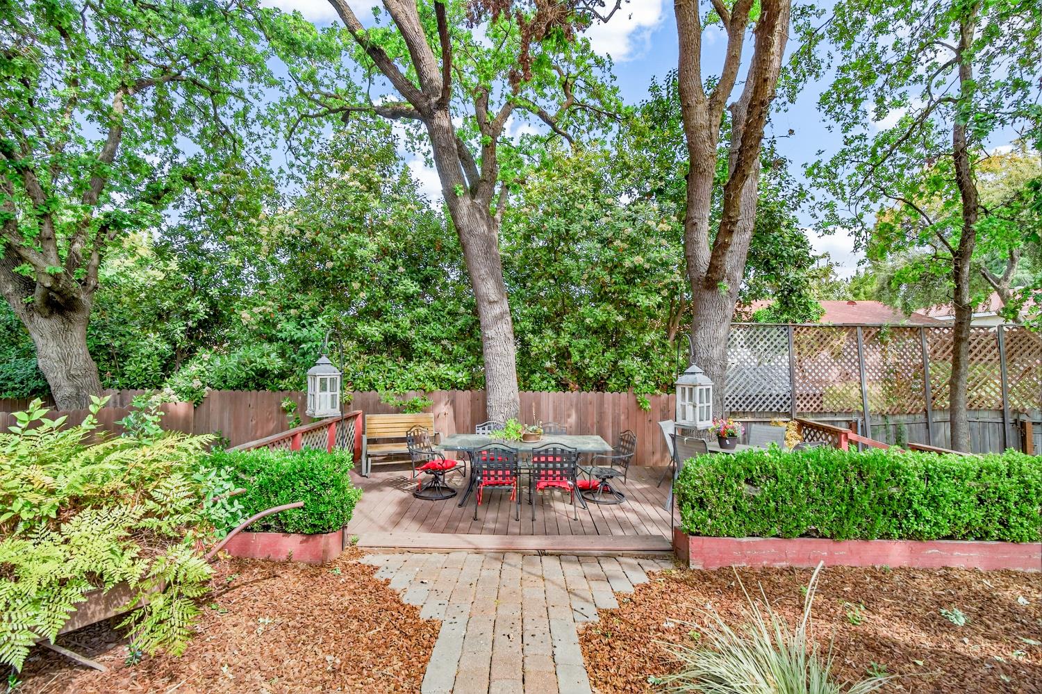 6306 Perrin Way Carmichael, CA 95608 - Photo 24 of 31