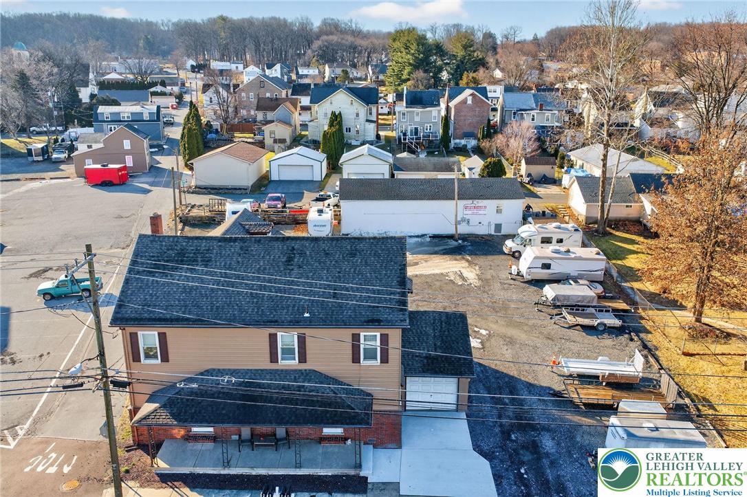 22 Front Street Alburtis, PA 18011 - Photo 4 of 11