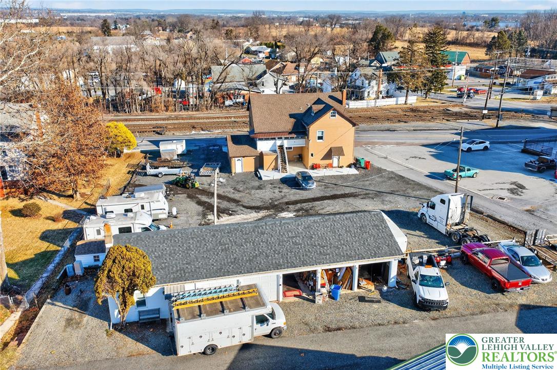 22 Front Street Alburtis, PA 18011 - Photo 7 of 11