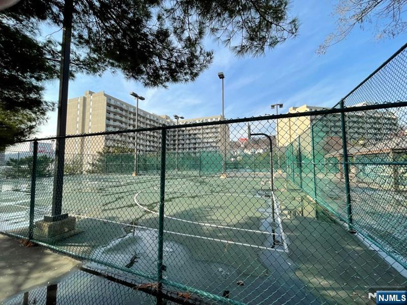 1055 River Road, Unit 1004 Edgewater, NJ 07020 - Photo 23 of 24