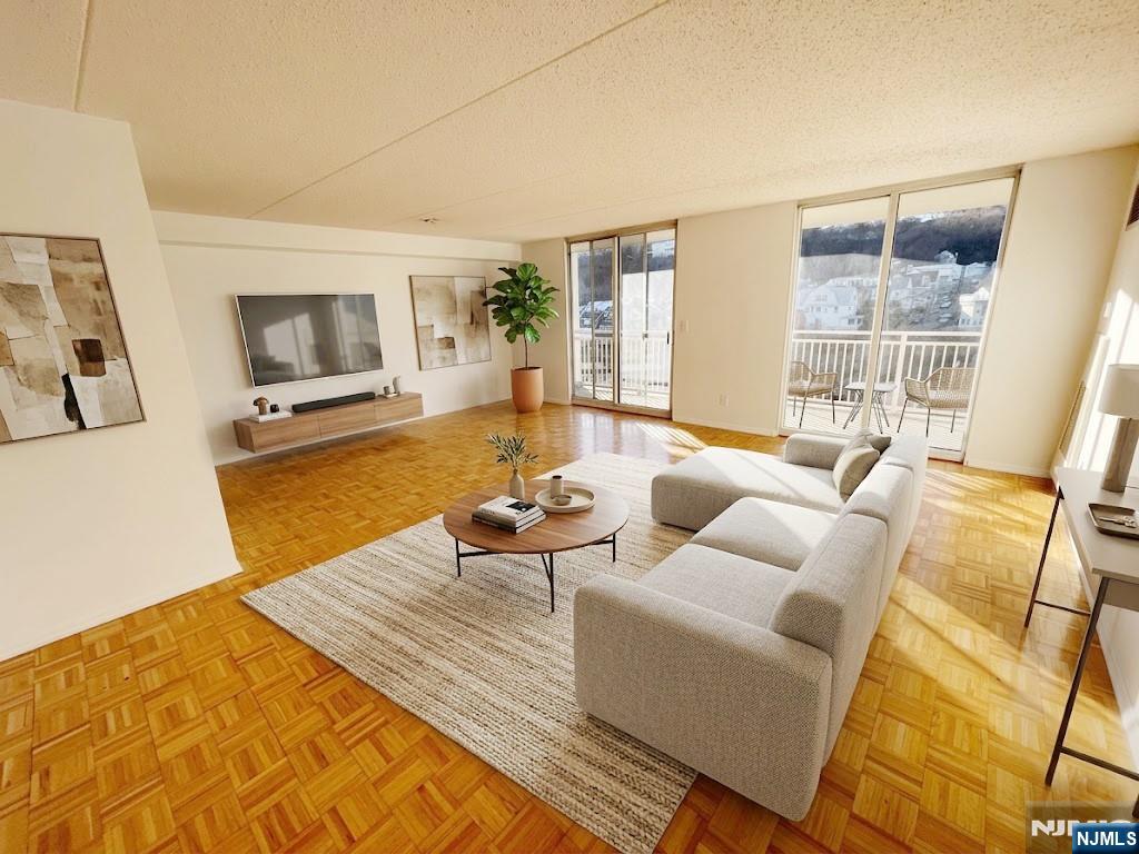 1055 River Road, Unit 1004 Edgewater, NJ 07020 - Photo 8 of 24