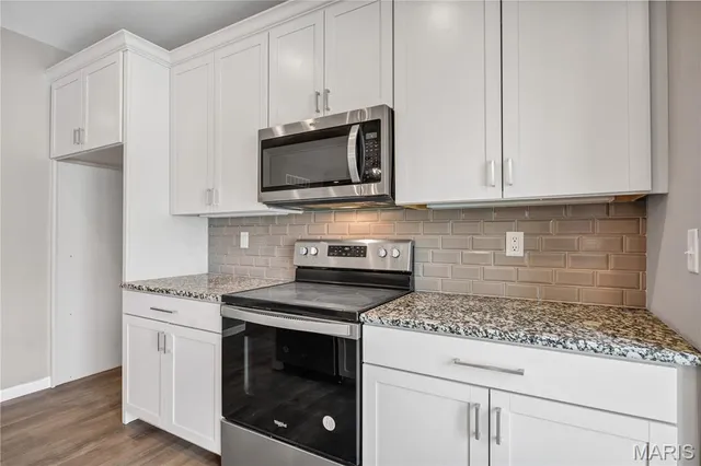 $370,000 | 11140 Fort Samuel Drive, Bridgeton, MO 63044