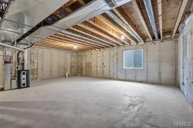 $370,000 | 11140 Fort Samuel Drive, Bridgeton, MO 63044