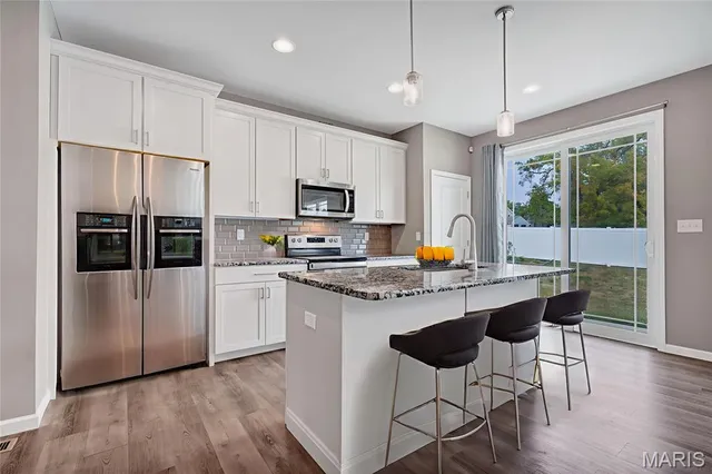 $370,000 | 11140 Fort Samuel Drive, Bridgeton, MO 63044