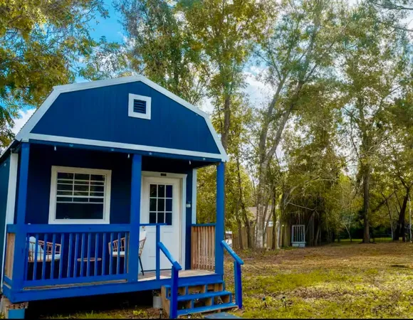 $1,750 | 13298 County Road 190, Unit BLUEBRD, Alvin, TX 77511