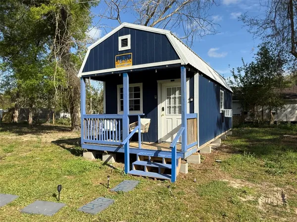 $1,750 | 13298 County Road 190, Unit BLUEBRD, Alvin, TX 77511