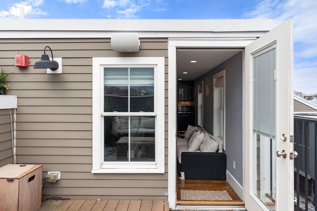 12 Mohawk Street, Unit 9 Boston, MA 02127 - Photo 15 of 35