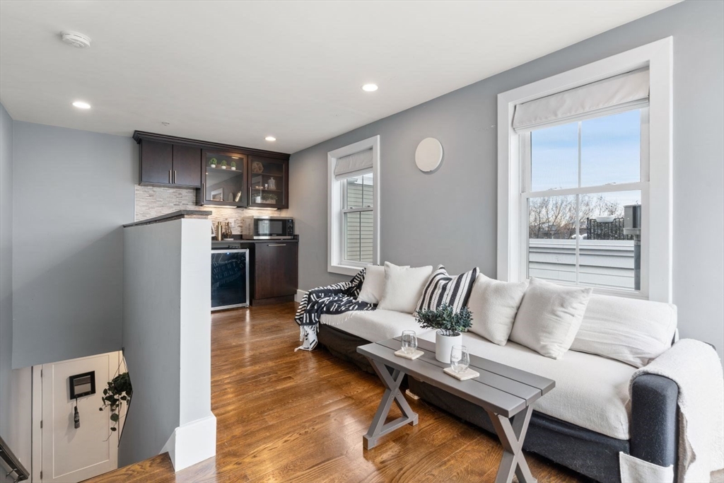 12 Mohawk Street, Unit 9 Boston, MA 02127 - Photo 16 of 35