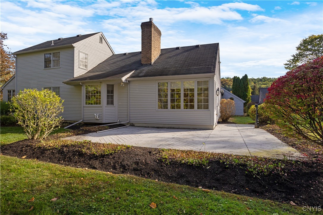 8302 Decoy Run Manlius, NY 13104 - Photo 2 of 34