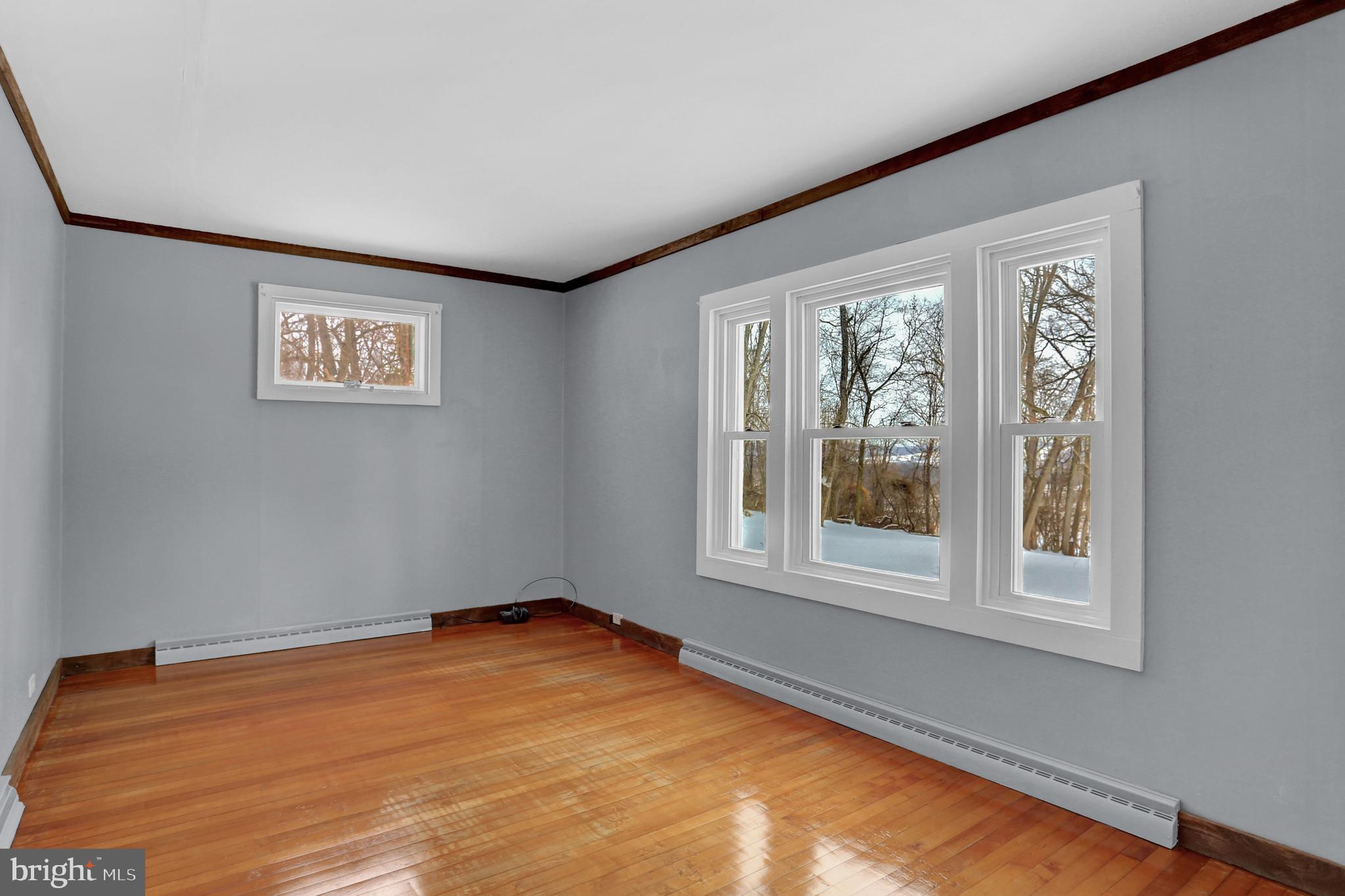 4437 Pleasant Valley Road York, PA 17406 - Photo 12 of 48 Gallery Image 12