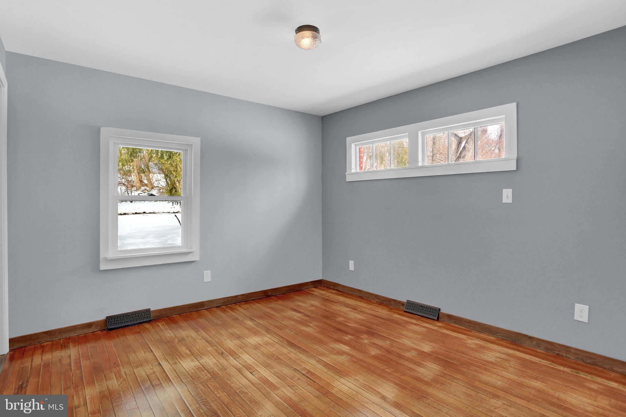 4437 Pleasant Valley Road York, PA 17406 - Photo 15 of 48 Gallery Image 15
