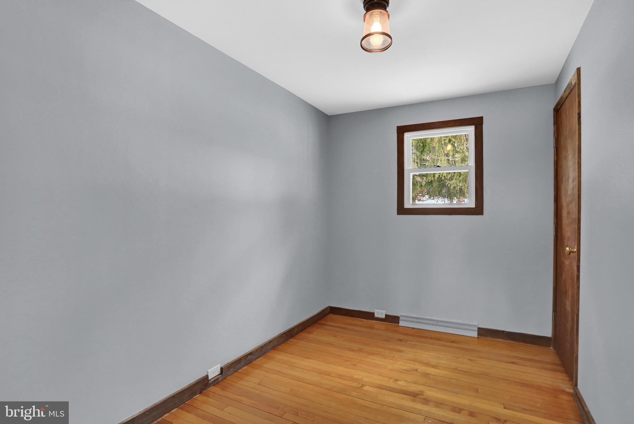4437 Pleasant Valley Road York, PA 17406 - Photo 20 of 48 Gallery Image 20