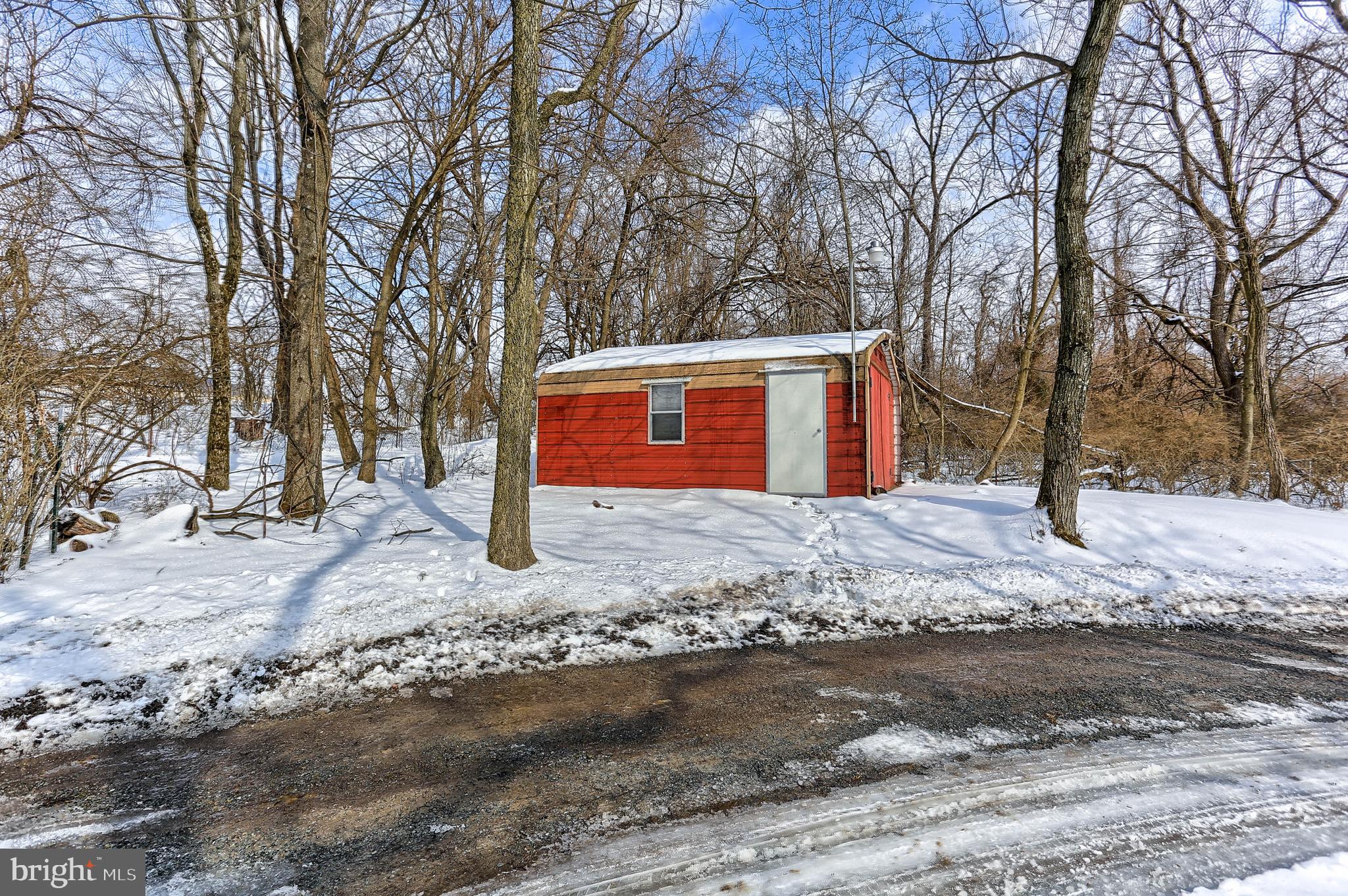 4437 Pleasant Valley Road York, PA 17406 - Photo 33 of 48 Gallery Image 33