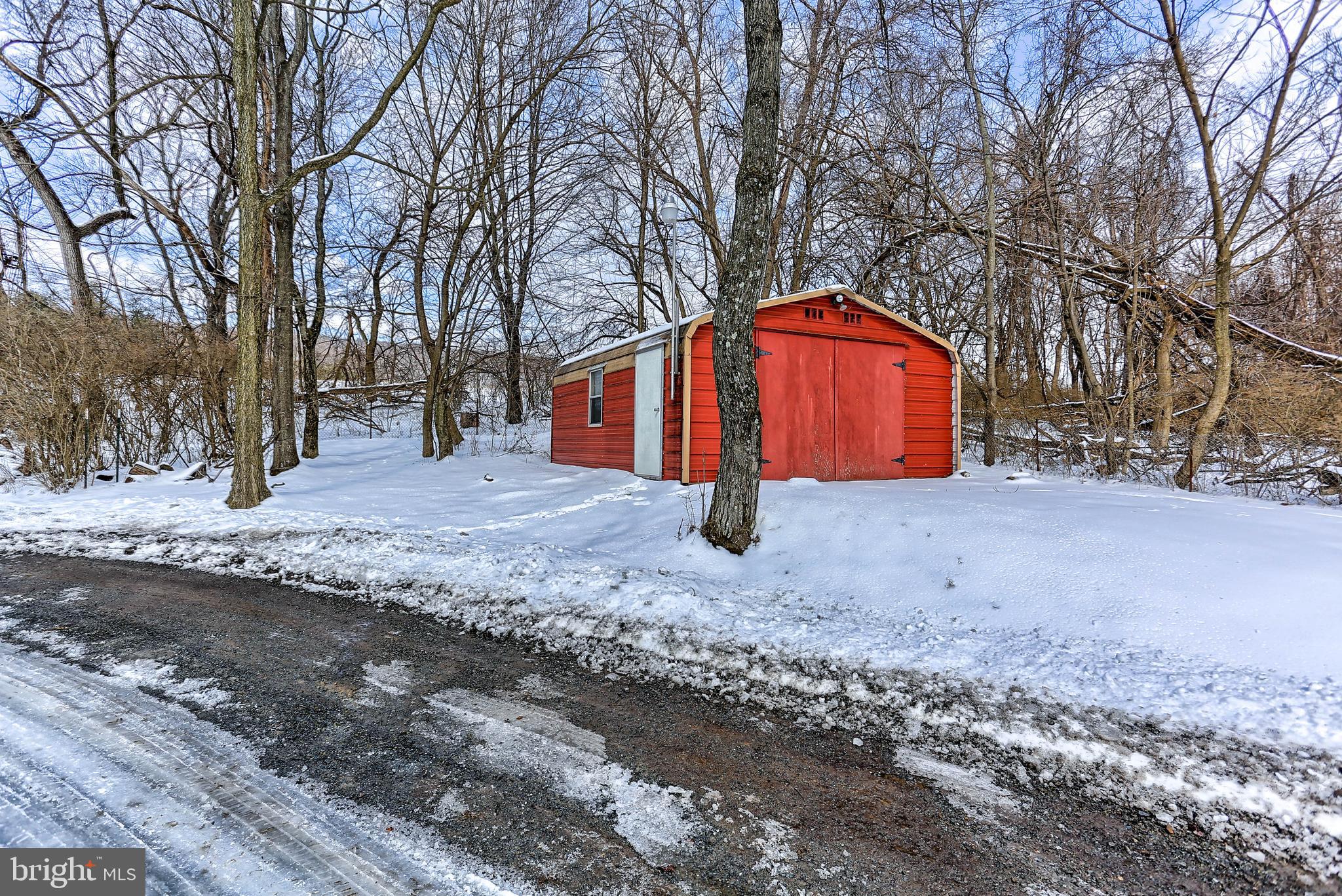 4437 Pleasant Valley Road York, PA 17406 - Photo 36 of 48 Gallery Image 36