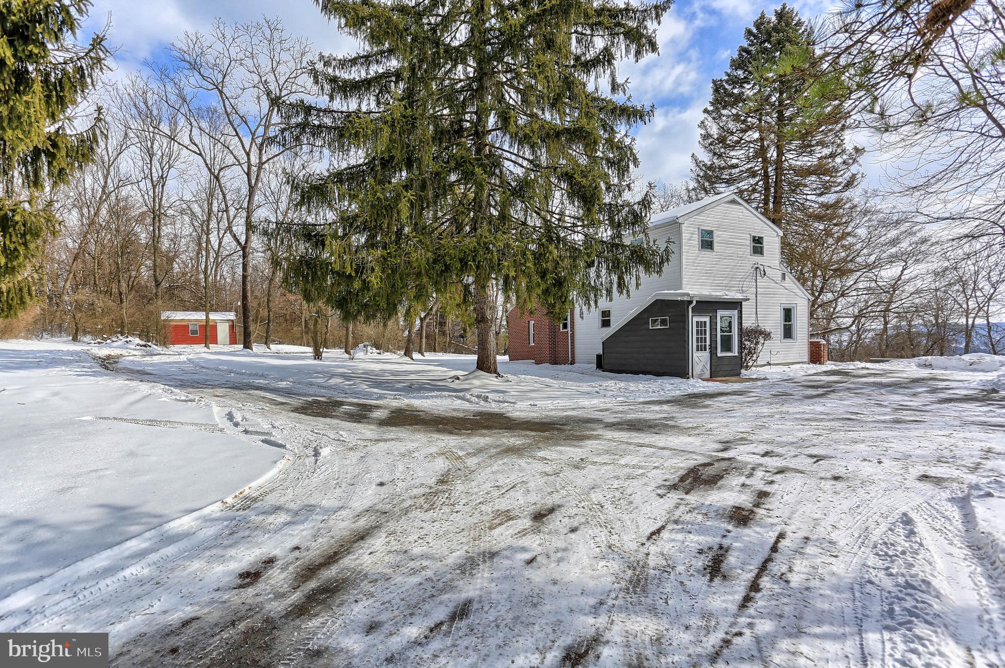 4437 Pleasant Valley Road York, PA 17406 - Photo 42 of 48 Gallery Image 42