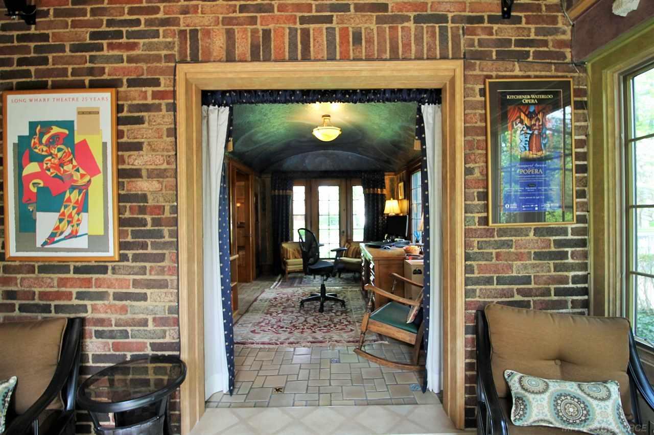 865 Trombley Road Grosse Pointe, MI 48230 - Photo 17 of 99 31348226-16.JPG