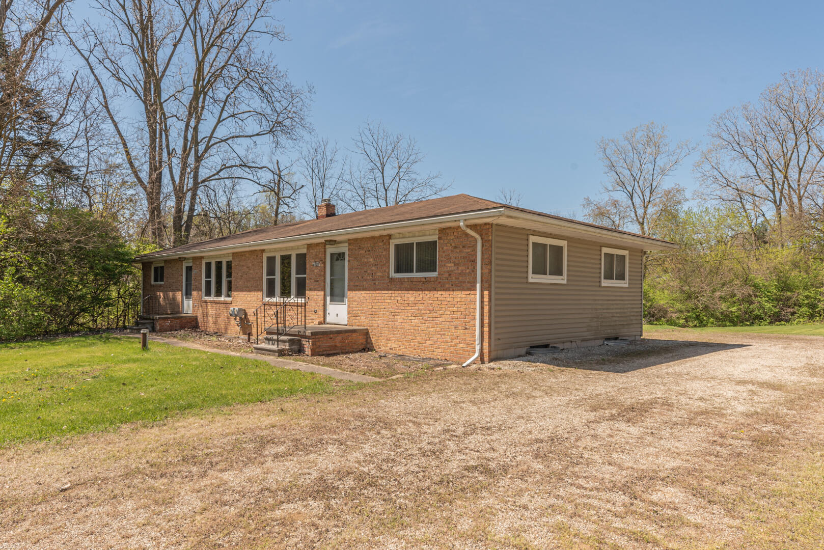 9980 Carpenter Road Milan, MI 48160 - Photo 3 of 50 003_37