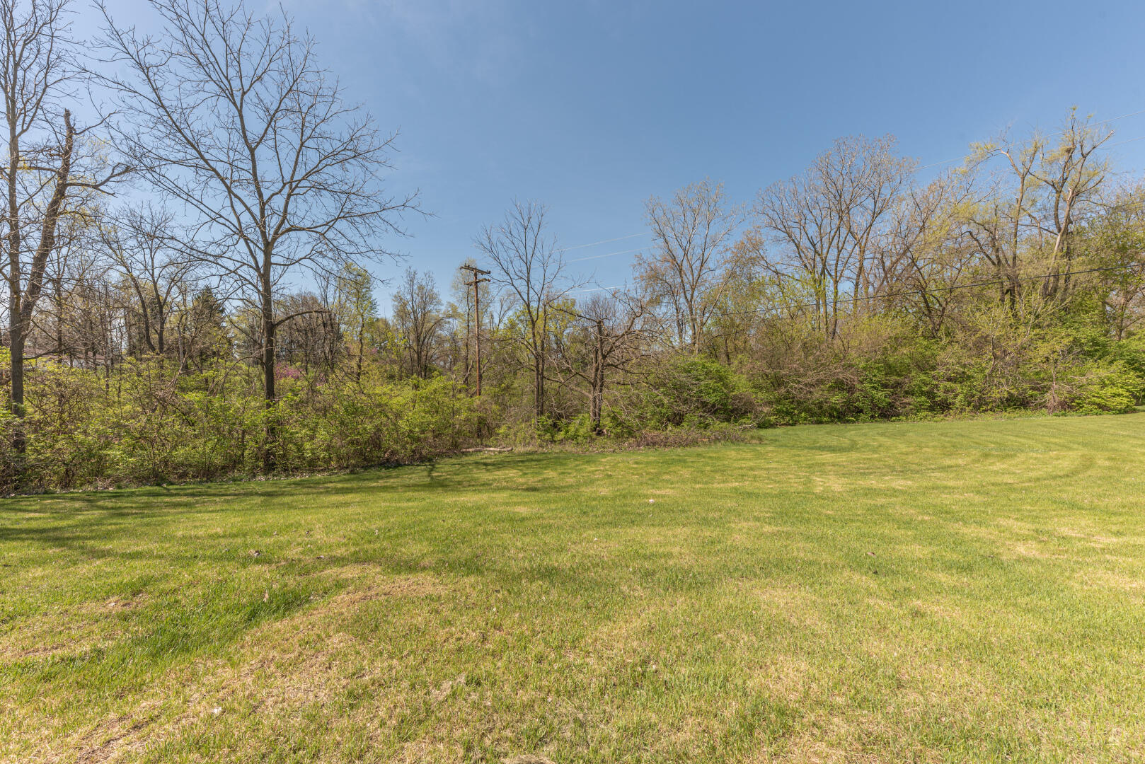 9980 Carpenter Road Milan, MI 48160 - Photo 6 of 50 008_51
