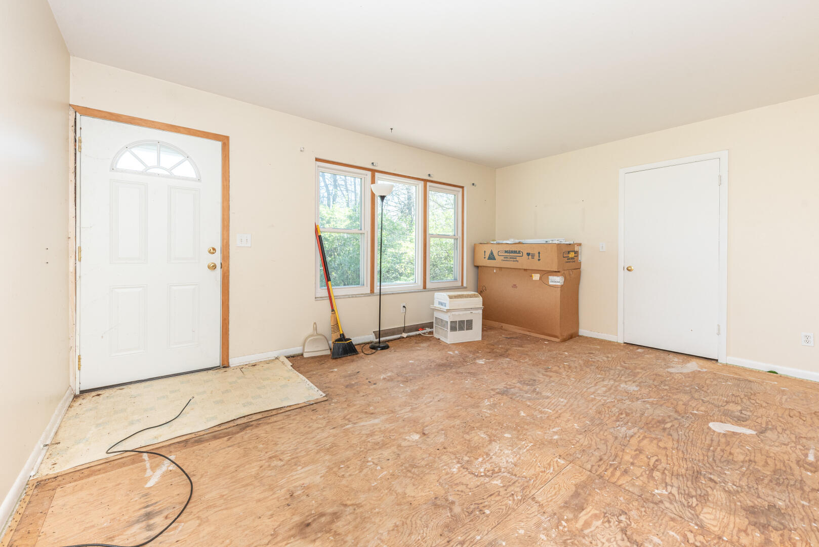 9980 Carpenter Road Milan, MI 48160 - Photo 8 of 50 010_7