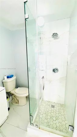 $1,400 | 18901 Northwest 77th Court, Hialeah, FL 33015