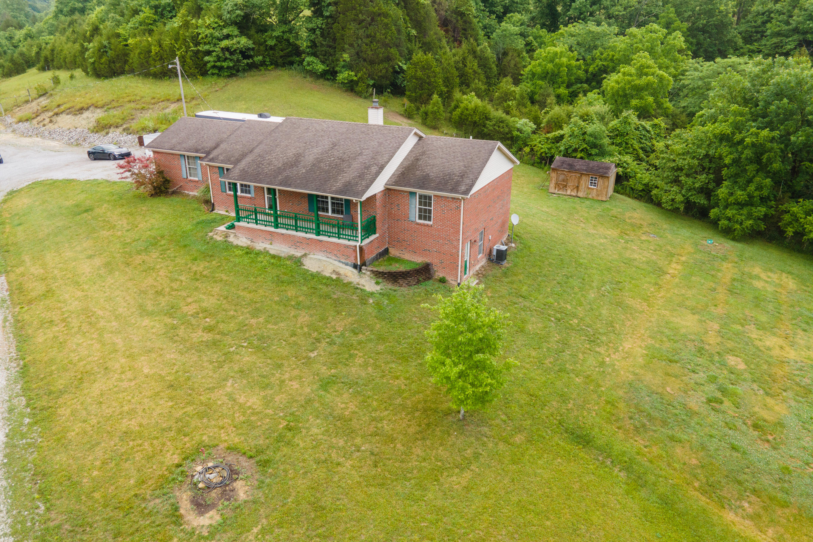 700 Vienna Road Winchester, KY 40391 - Photo 40 of 43 20230620-700-Vienna-Rd-drone-TEMedia-003