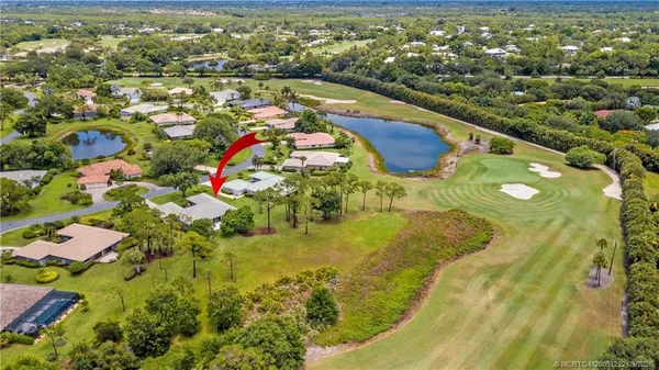 a view of a tennis court