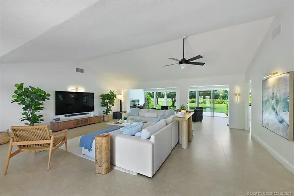 $399,900 | 1463 Southwest Troon Circle, Palm City, FL 34990