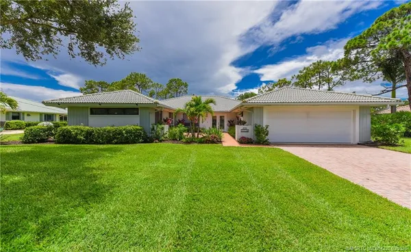 $399,900 | 1463 Southwest Troon Circle, Palm City, FL 34990