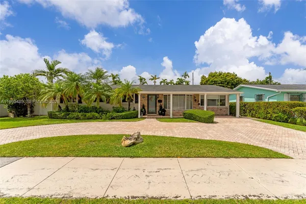 $1,250,000 | 5810 Southwest 89th Court, Miami, FL 33173