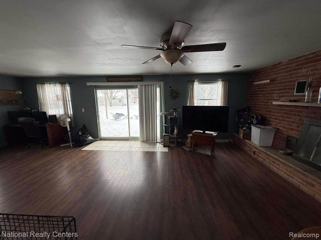 38695 Judd Road Belleville, MI 48111 - Photo 8 of 36 Gallery Image 8