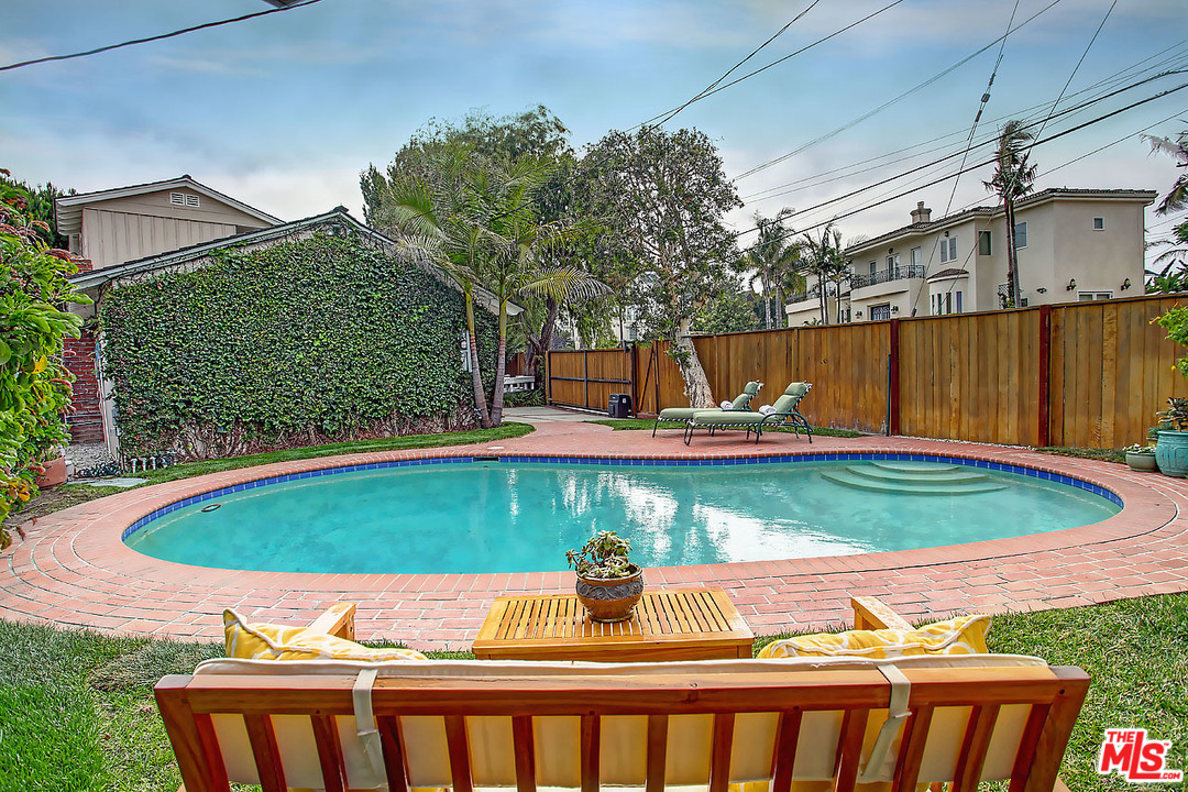 7504 Trask Avenue Playa del Rey, CA 90293 - Photo 33 of 37 Gallery Image 33