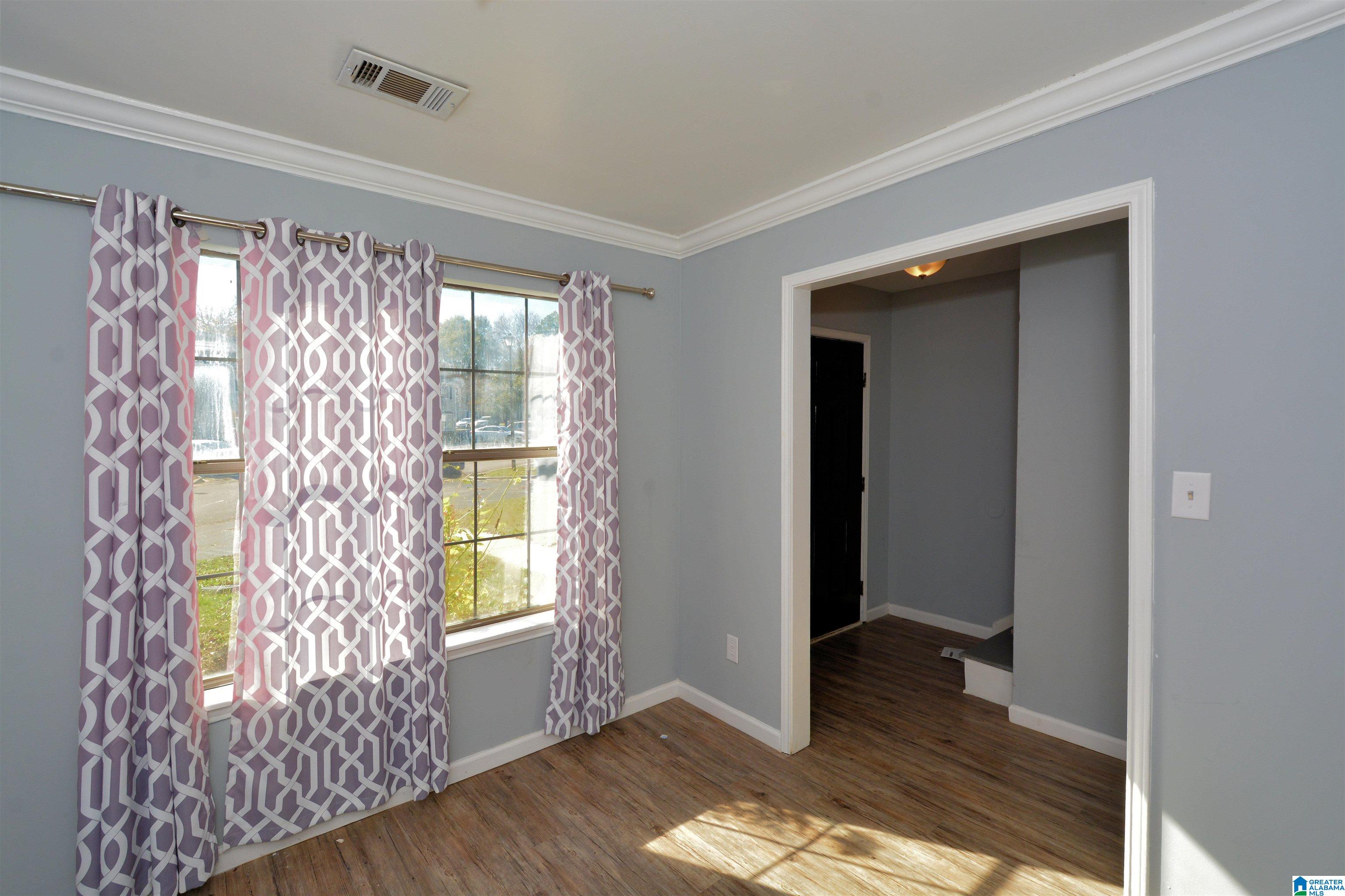 1310 Applegate Drive Alabaster, AL 35007 - Photo 2 of 33