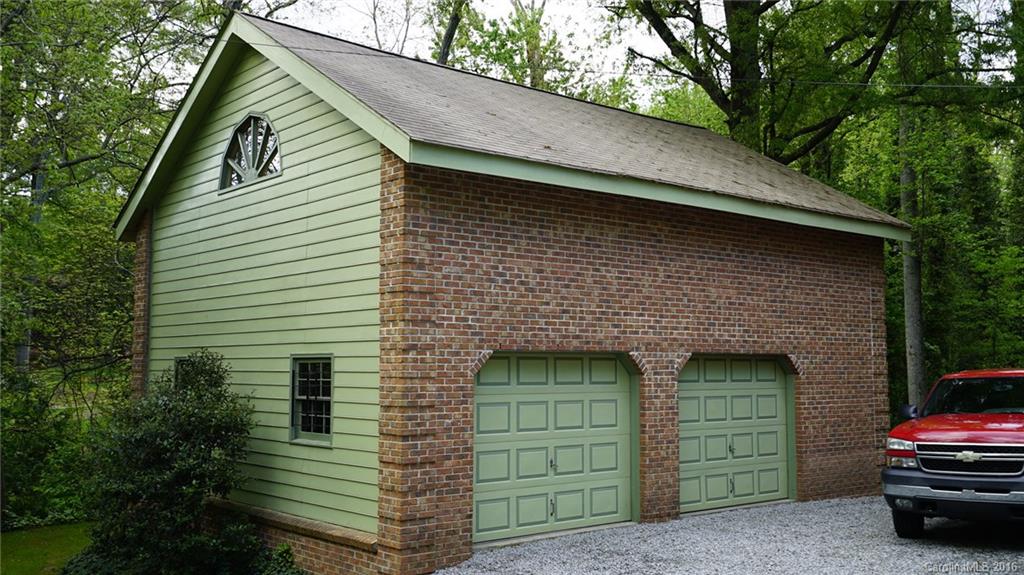 4526 Water Oak Road Charlotte, NC 28211 - Photo 22 of 24 Gallery Image 22