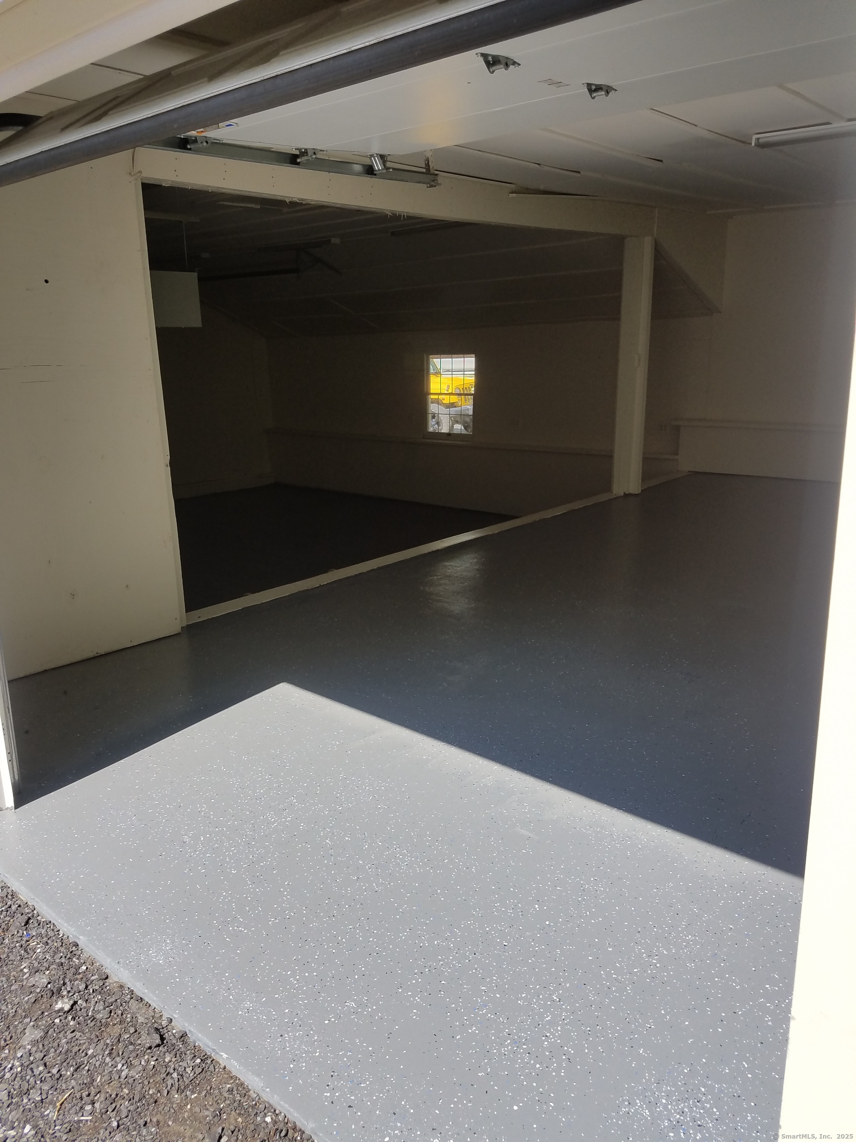 134 Nashville Road Bethel, CT 06801 - Photo 25 of 36