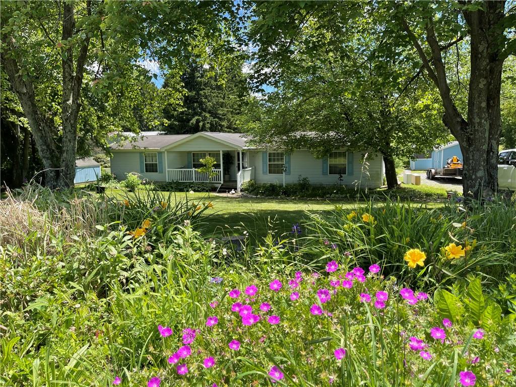372 Red Dog Road Butler, PA 16001 - Photo 1 of 13 Gallery Image 1
