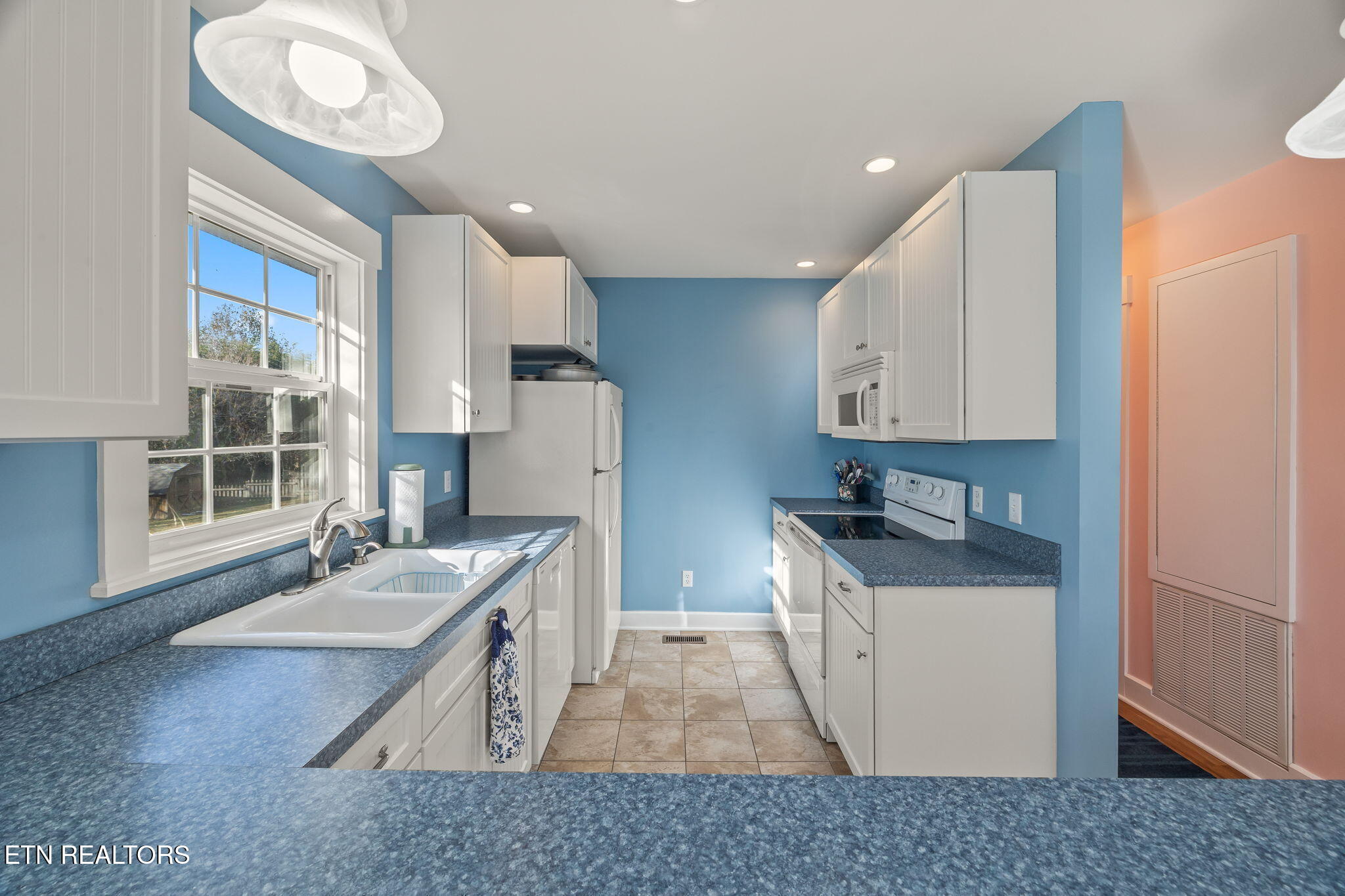 312 Cosby Parris Road Byrdstown, TN 38549 - Photo 16 of 40 15-web-or-mls-312 Cobsy Parris Rd, Byrds