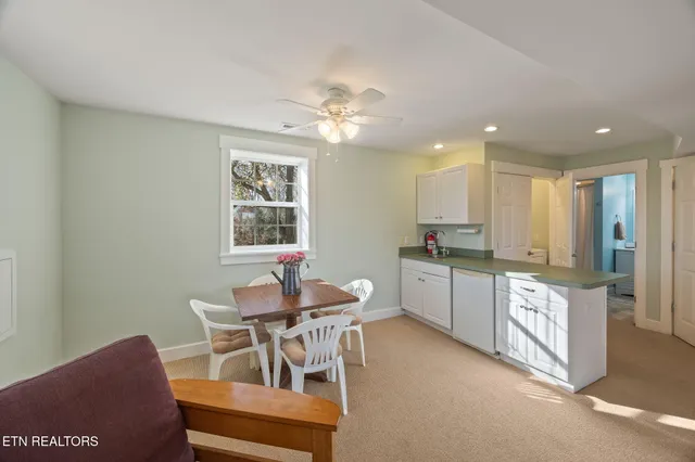 $399,900 | 312 Cosby Parris Road, Byrdstown, TN 38549