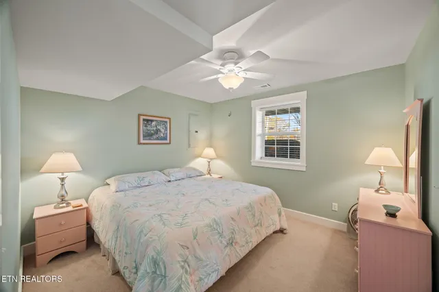 $399,900 | 312 Cosby Parris Road, Byrdstown, TN 38549