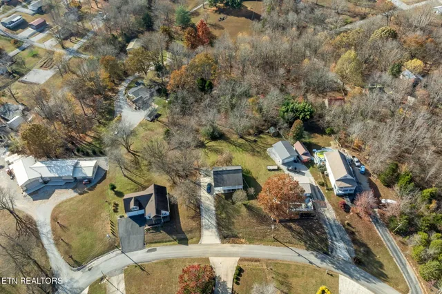 $399,900 | 312 Cosby Parris Road, Byrdstown, TN 38549