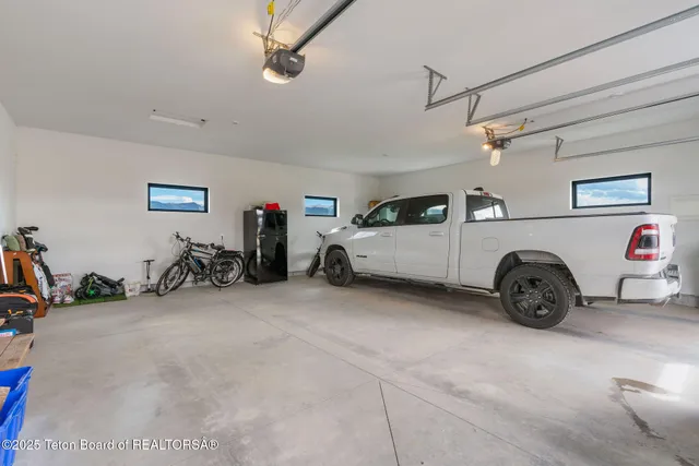 $1,475,000 | 1410 Running Horse Trail, Victor, ID 83455